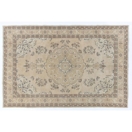 Fine Vintage Anatolian Rug in Neutral Colors, Beige Handmade Carpet