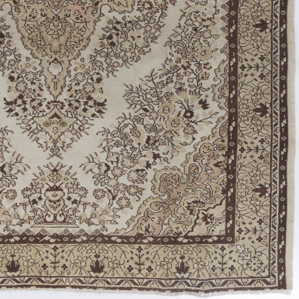 Hand Knotted Vintage Medallion Design Anatolian Rug in Neutral Colors Hand Knotted Vintage Medallion Design Anatolian Rug in Neutral Colors
