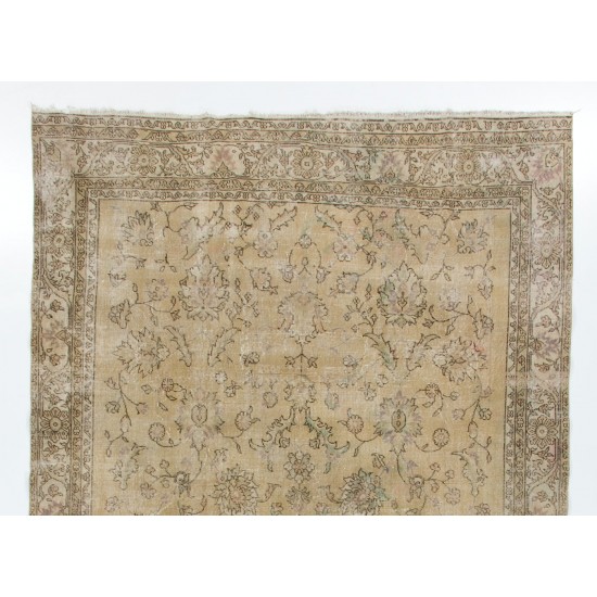 Antique Washed Vintage Turkish Oushak Rug. Wool Carpet. Floor Covering Antique Washed Vintage Turkish Oushak Rug. Wool Carpet. Floor Covering