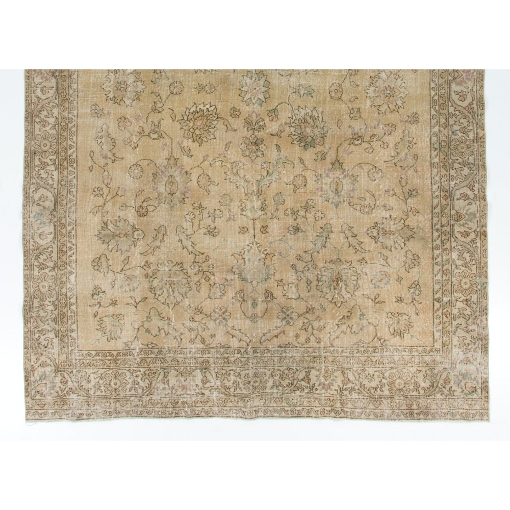 Vintage Handmade Turkish Oushak Rug. Floor Covering