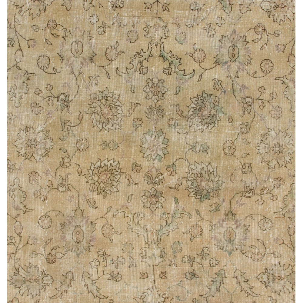 Vintage Handmade Turkish Oushak Rug. Floor Covering