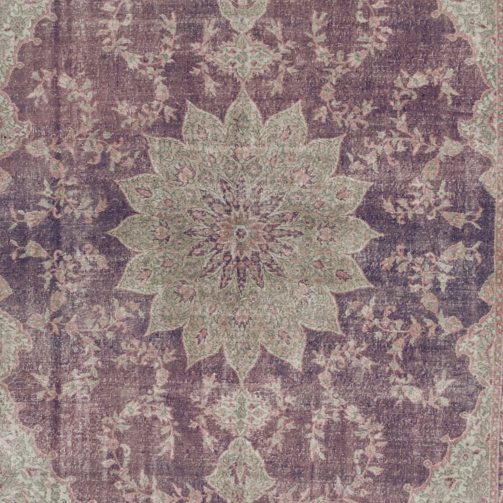 Hand-Knotted Turkish Area Rug. Vintage Oushak Carpet in Soft Colors. Very Good Condition Hand-Knotted Turkish Area Rug. Vintage Oushak Carpet in Soft Colors. Very Good Condition