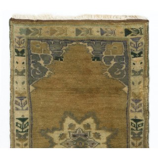 Vintage Turkish Small Area Rug. Rustic Seat Cover. Handknotted Door Mat Vintage Turkish Small Area Rug. Rustic Seat Cover. Handknotted Door Mat