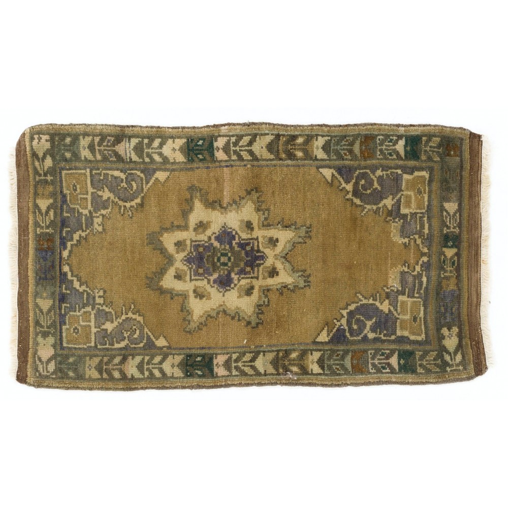 Vintage Turkish Oushak Small Area Rug in Muted Pastel Tones. Handknotted Door Mat, Seat Cover